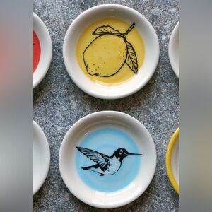 Bird and Lemon Pinch Bowl Dishes